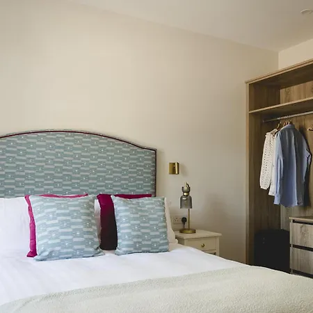 The Old Schoolhouse River View