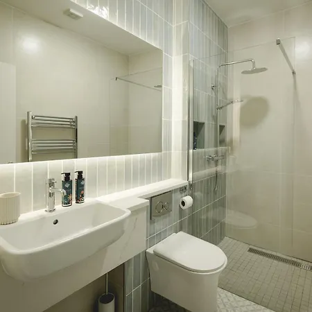 The Old Schoolhouse River View * Ντόνεγκαλ