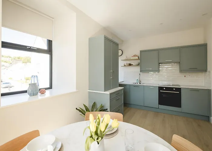 The Old Schoolhouse River View * Donegal Town