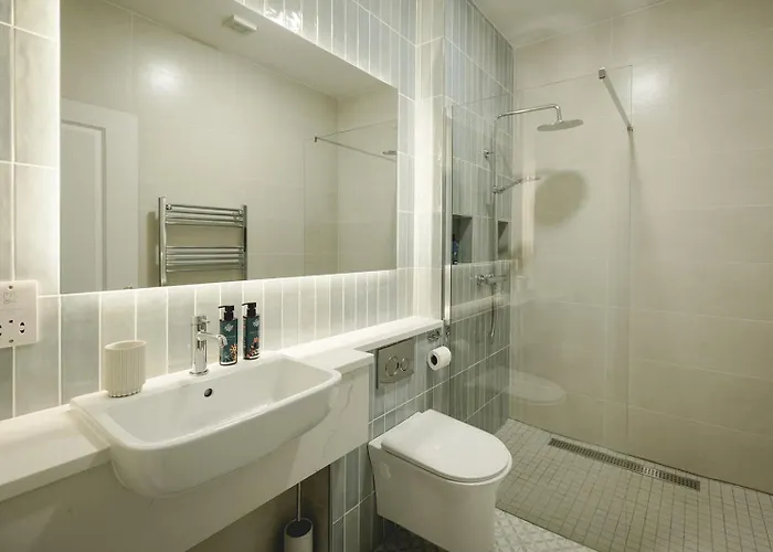 The Old Schoolhouse River View * Donegal Town